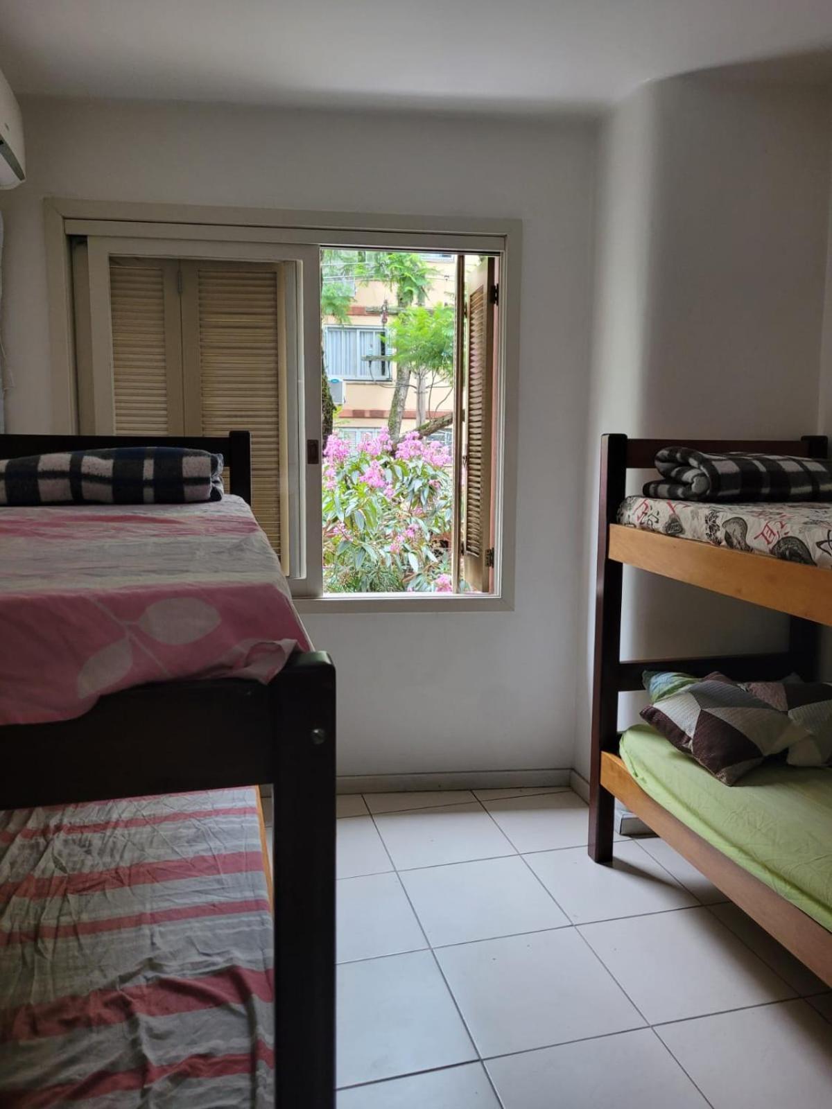 Man'S Place Hostel Masculino ポルト・アレグレ エクステリア 写真